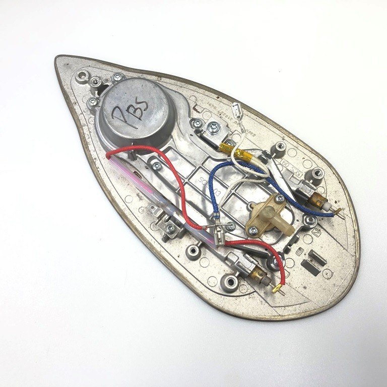 Подошва, тэн, нагревательный элемент утюга 250V 500W для парогенератора Philips GC8962/40/BI