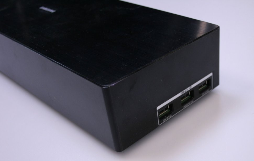 SOC1001R BN44-00933A Samsung QE55Q80RAU
