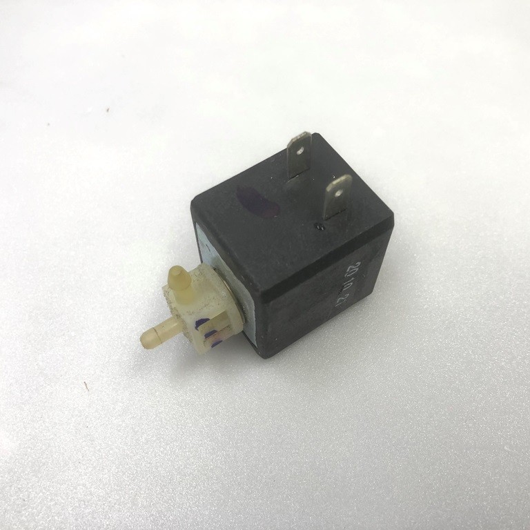 Электромагнитный клапан JYZ-4Q-P AC230V 50Hz TA:70C TF:60C оригинальный для парогенератора Philips GC7933 30 BI