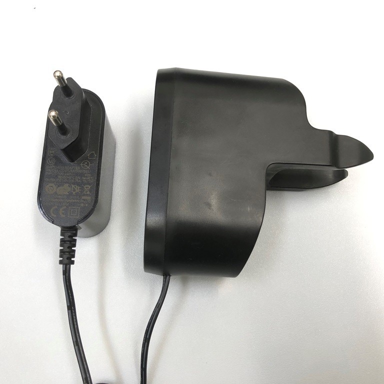 Адаптер, блок питания ZD012M210075EU SS-7222066728 AC 100-240V DC 21.0V 0.75A 15.75W для пылесоса Tefal TY1127WO