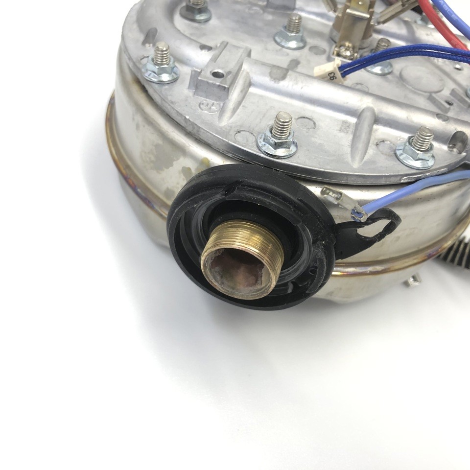 Бойлер, тэн в сборе с клапаном и датчиками оригинальный для парогенератора Braun IS5155WH