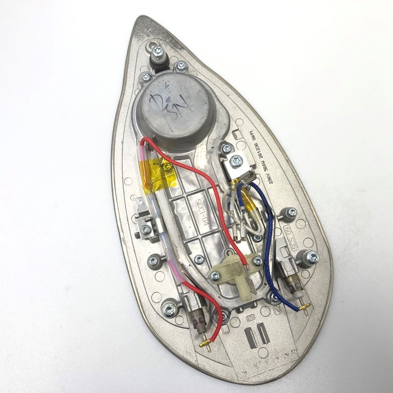 Подошва, тэн, нагревательный элемент 250V 500W для парогенератора Philips PSG8130/80/BI