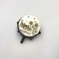 Прессостат, датчик уровня воды 37670004 для стиральной машины Hotpoint MVTF601HCCIS