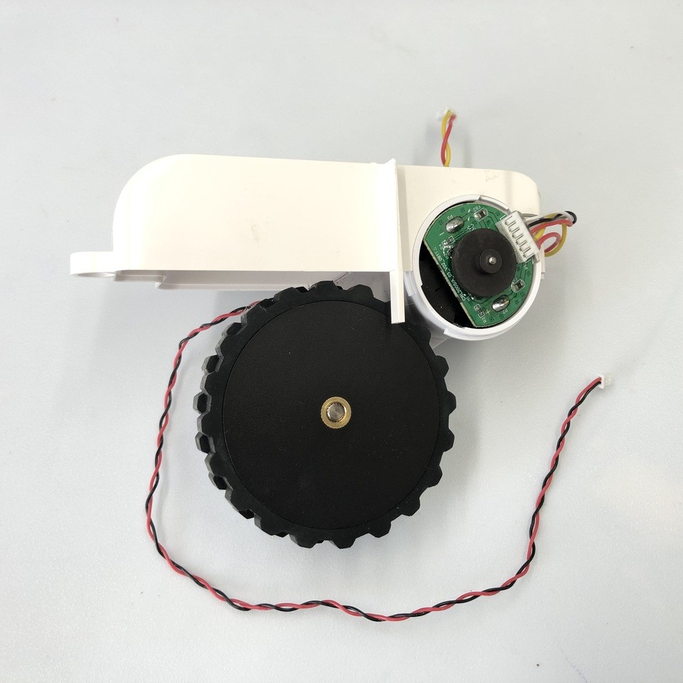 Колесо левое (L) CRL200S/A 03 V02 0911 для робота пылесоса Xiaomi S10 S12