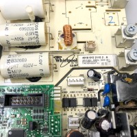 Электронный модуль индукционной плиты Whirlpool Indesit HAH-6000AP C00313133 480121103731 481010395257 481010395257bu