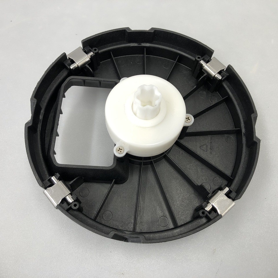 Диск с фиксирующими зажимами для кухонного комбайна Redmond RFP-3904 RFP-3905