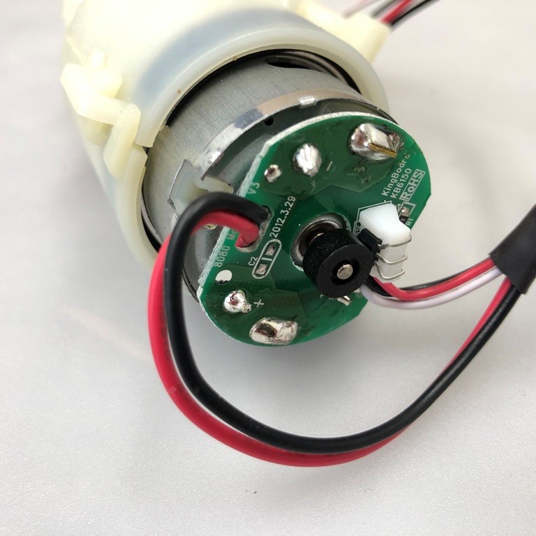 Привод верхнего поршня заварного устройства для кофемашины Thomson CF20A02 CF20M01